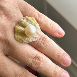 🖤Handcrafted Hawaiian Sunrise Shell & Pearl Ring
